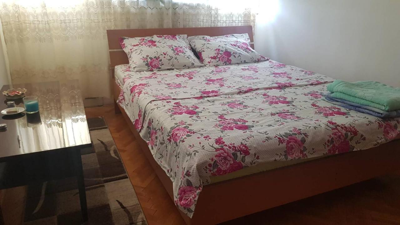 Baston Rent Apartment Podgorica Luaran gambar